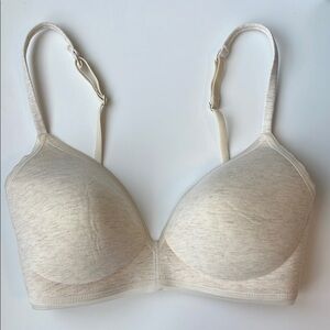 On Gossamer Cream Wireless Bra 30D